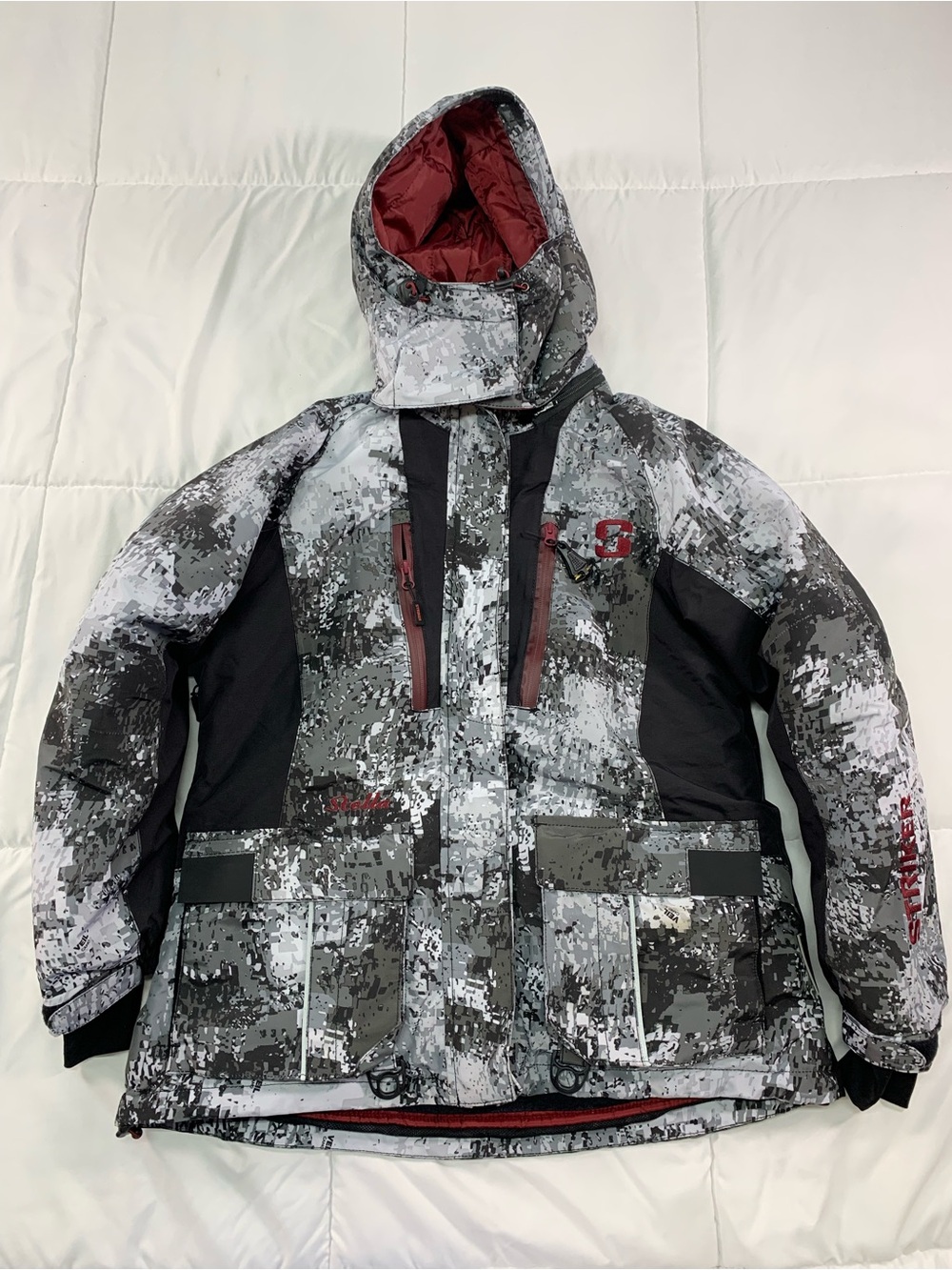 Pre loved STRIKER winter jacket size M